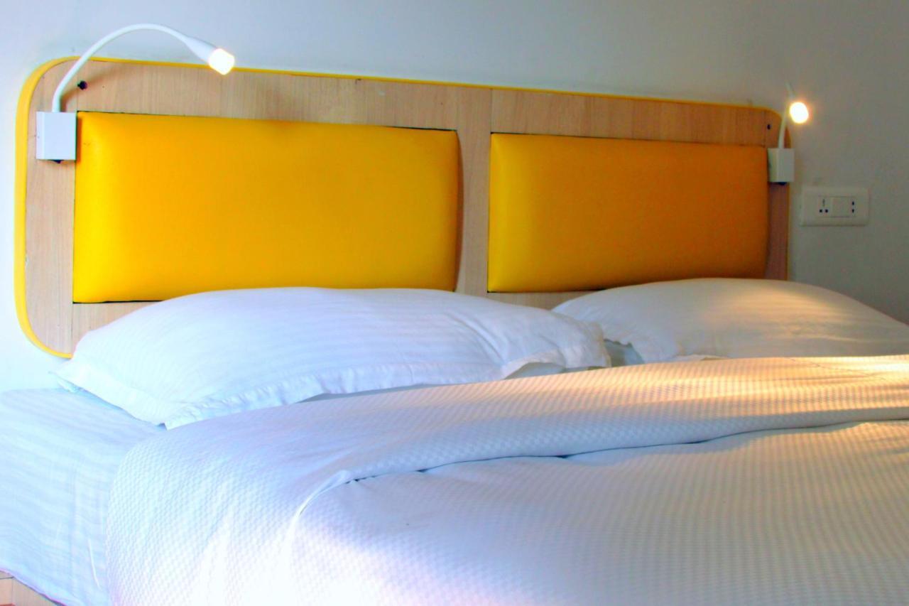 Stay Inn Bhopal Exteriör bild